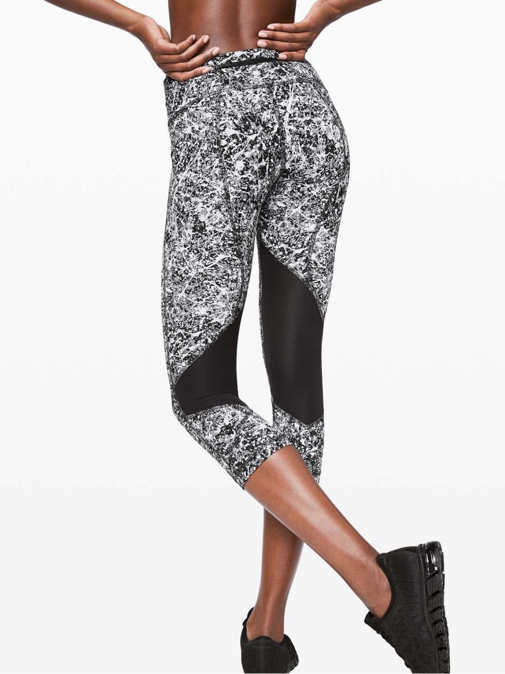 Lululemon Pace Rival High Rise Crop 22” inseam legging size 10